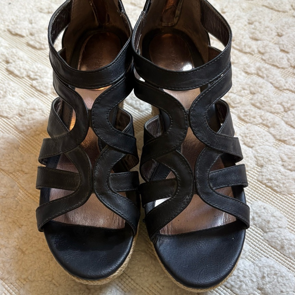 Elegant Black Strappy Sandals